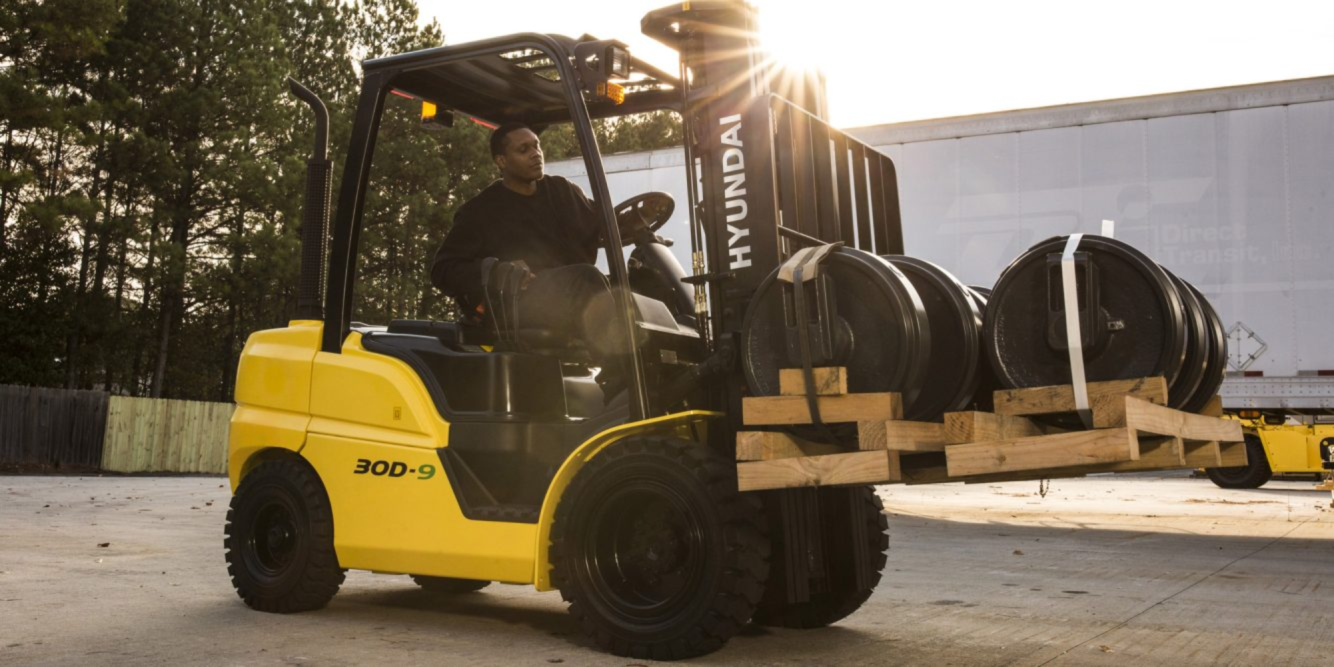 Forklifts in Pensacola, Florida | Thompson Lift Truck