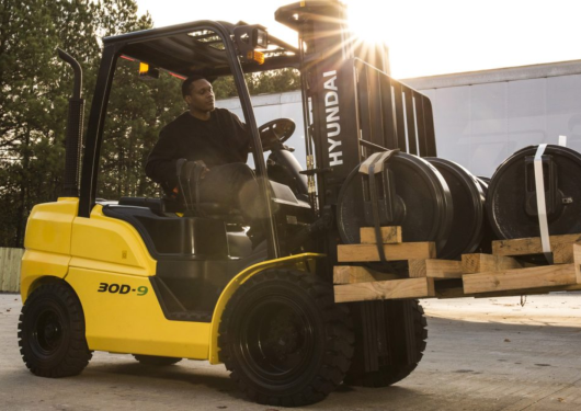 Forklifts in Pensacola, Florida | Thompson Lift Truck